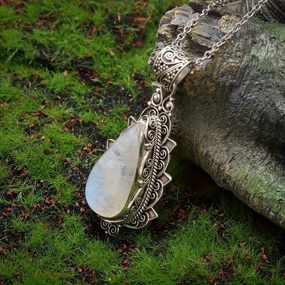 Elegant Teardrop Moonstone Pendant Necklace